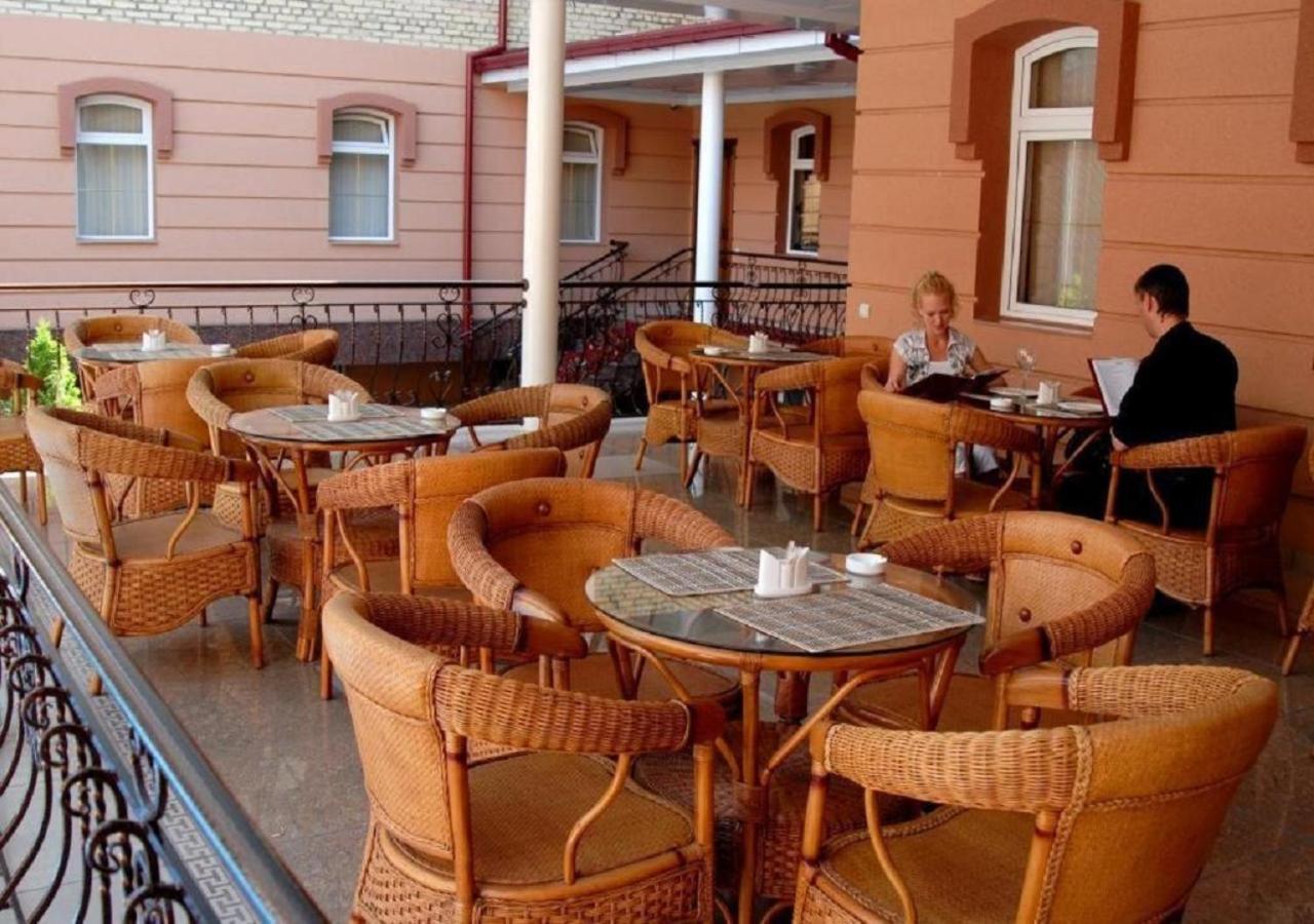 Hotel Bek Tașkent Exterior foto